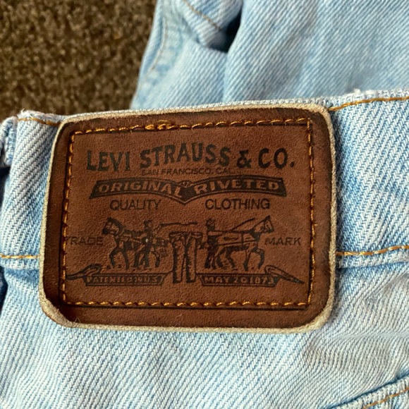 White washed vintage Levi’s - Picture 3 of 3